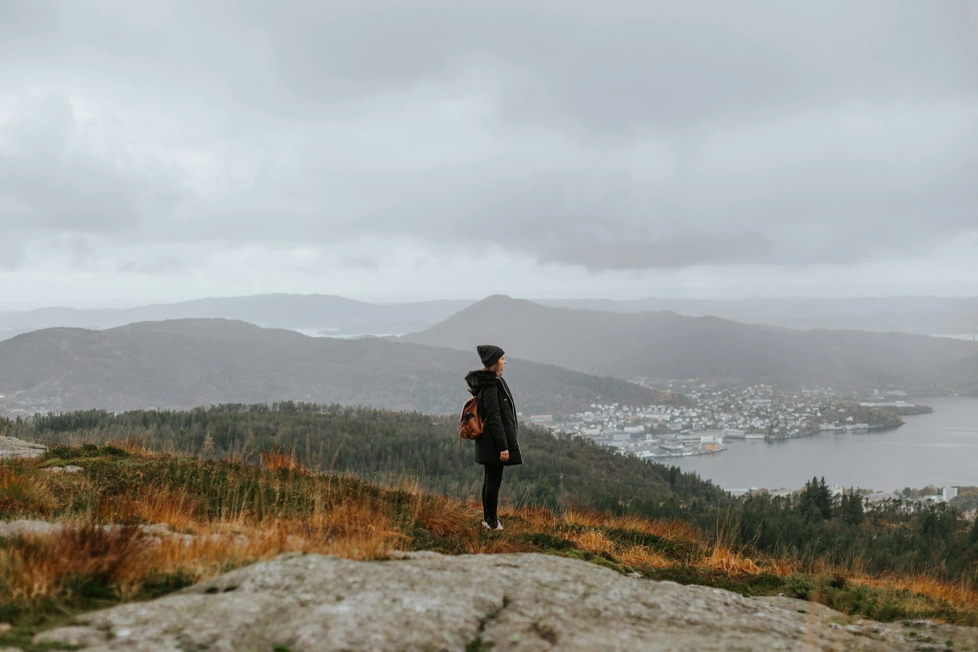 Visit places that aren't very popular