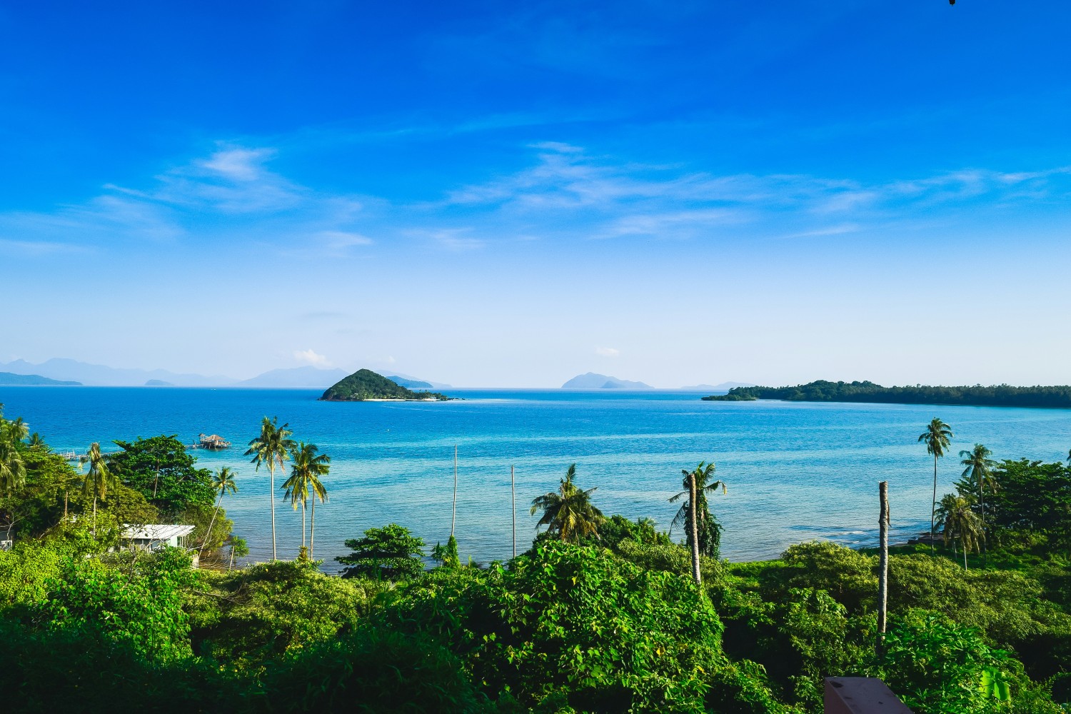 Scenic view of Koh Mak’s unspoiled coastline, ideal for offbeat Thailand travel