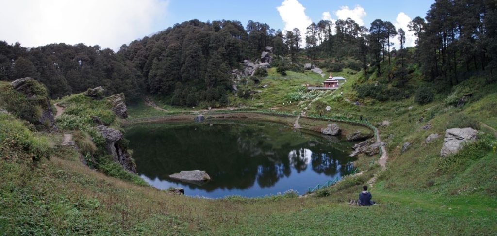 Jibhi Sarosar lake