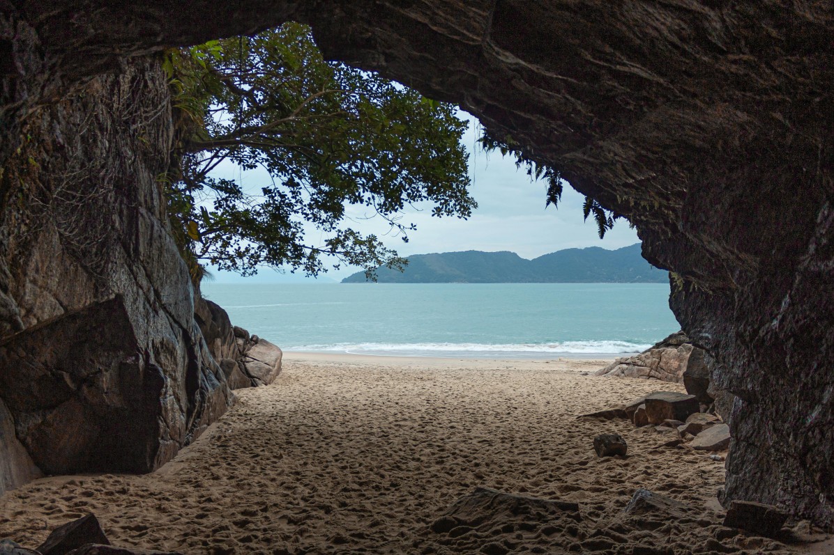 hidden beach in goa
