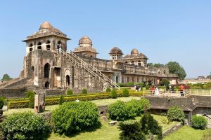Jahaz Mahal view